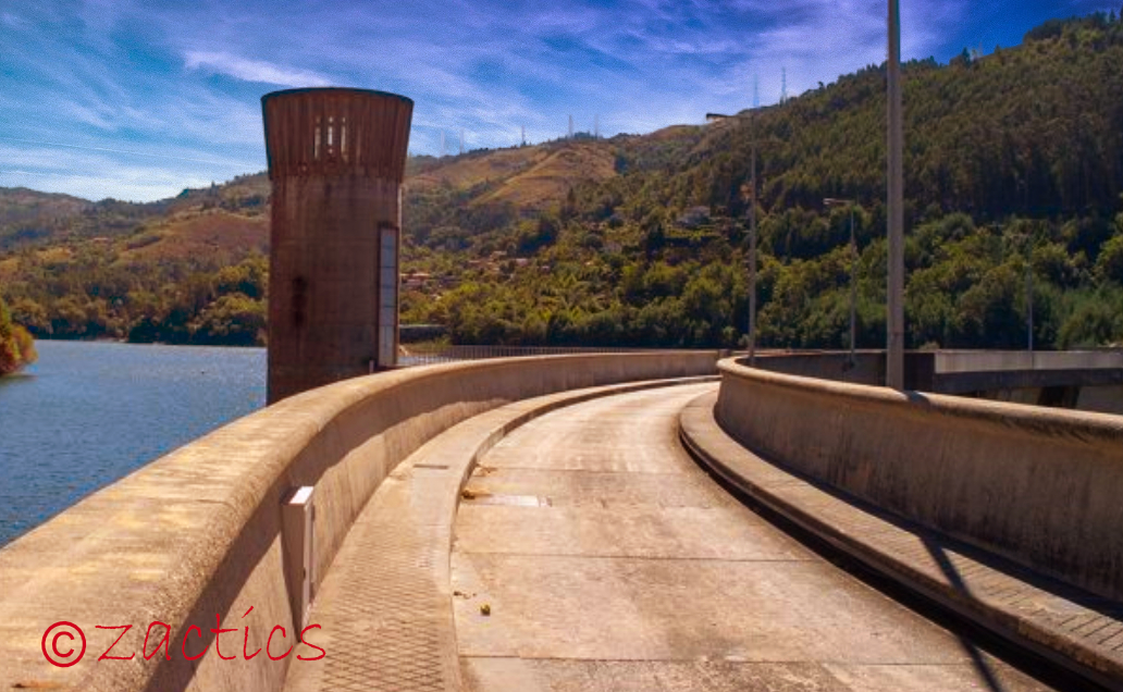 Barragem da Caniçada